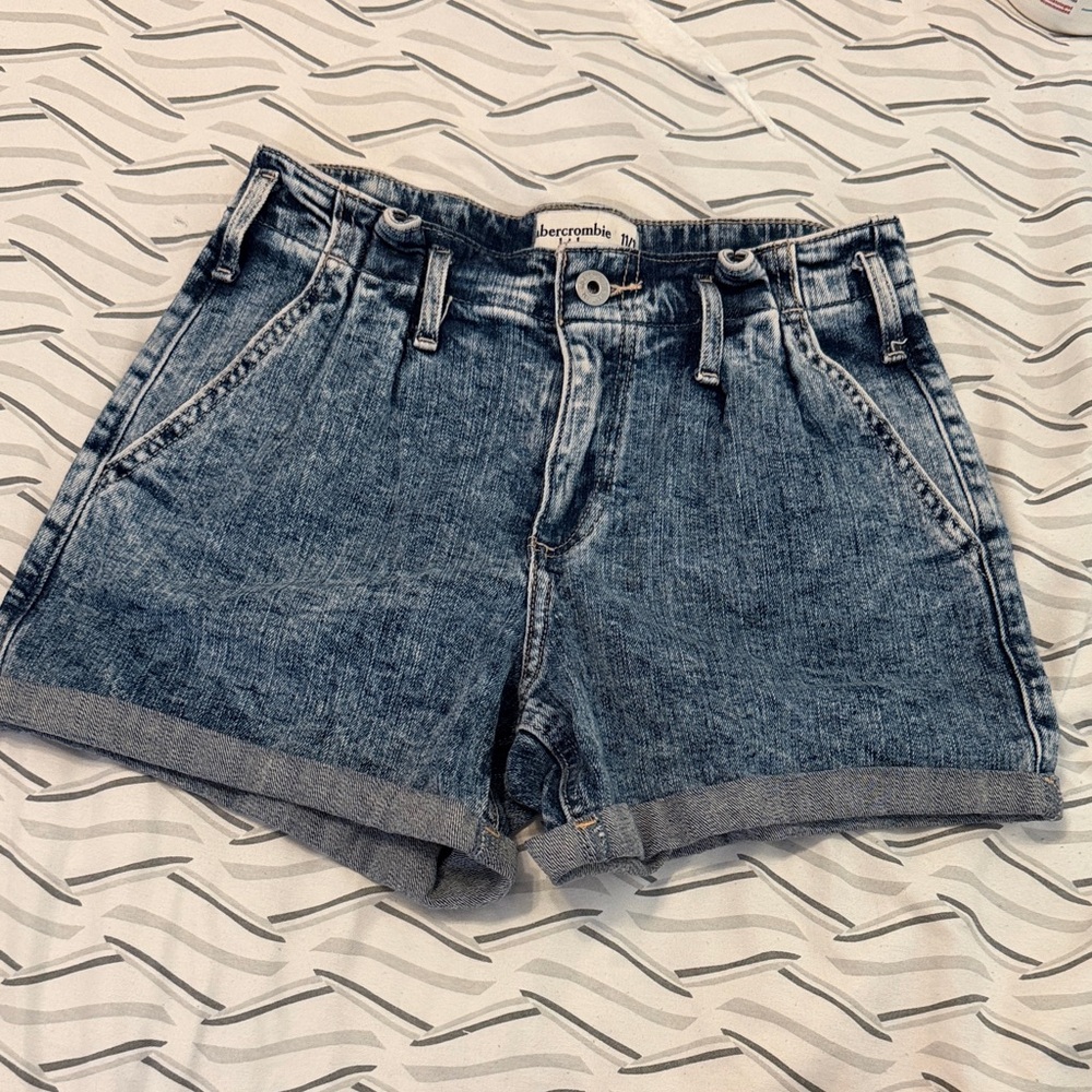 Abercrombie Kids Denim Tie Waist Paperbag Shorts Size 11/12